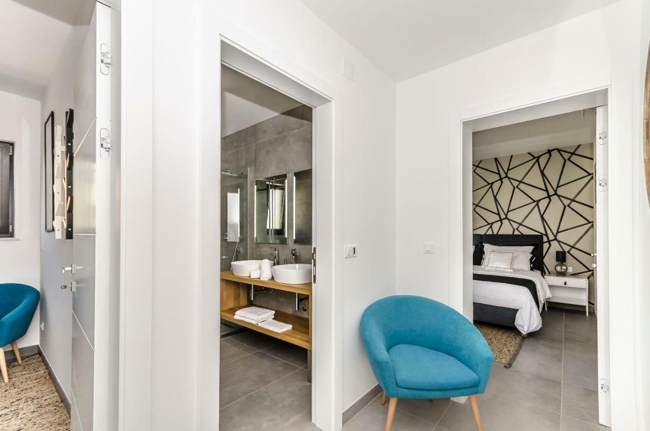 Apartments Villa Adriana I Srima Zewnętrze zdjęcie